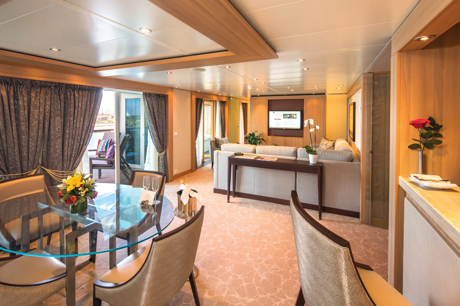 Seabourn Wintergarden Suite two-level living area with wraparound veranda